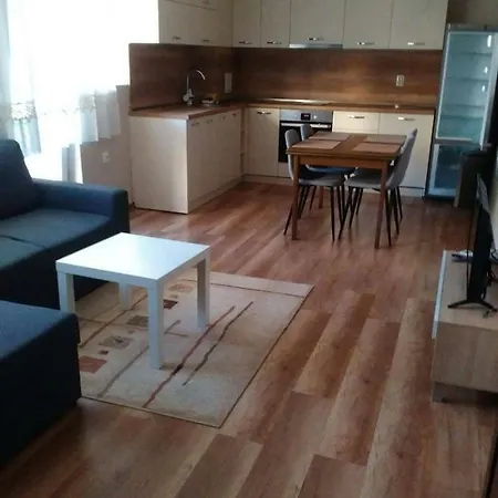 Apartament 145 *